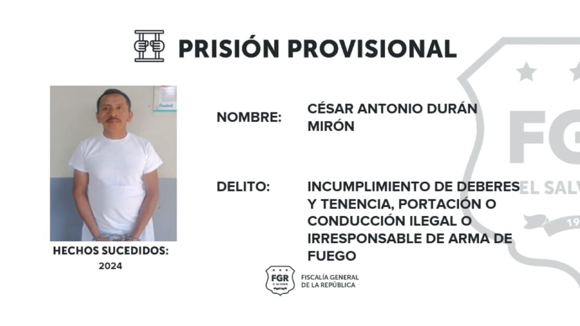 En estado de ebriedad agente del CAM sacó su arma de fuego y la manipuló en la vía pública