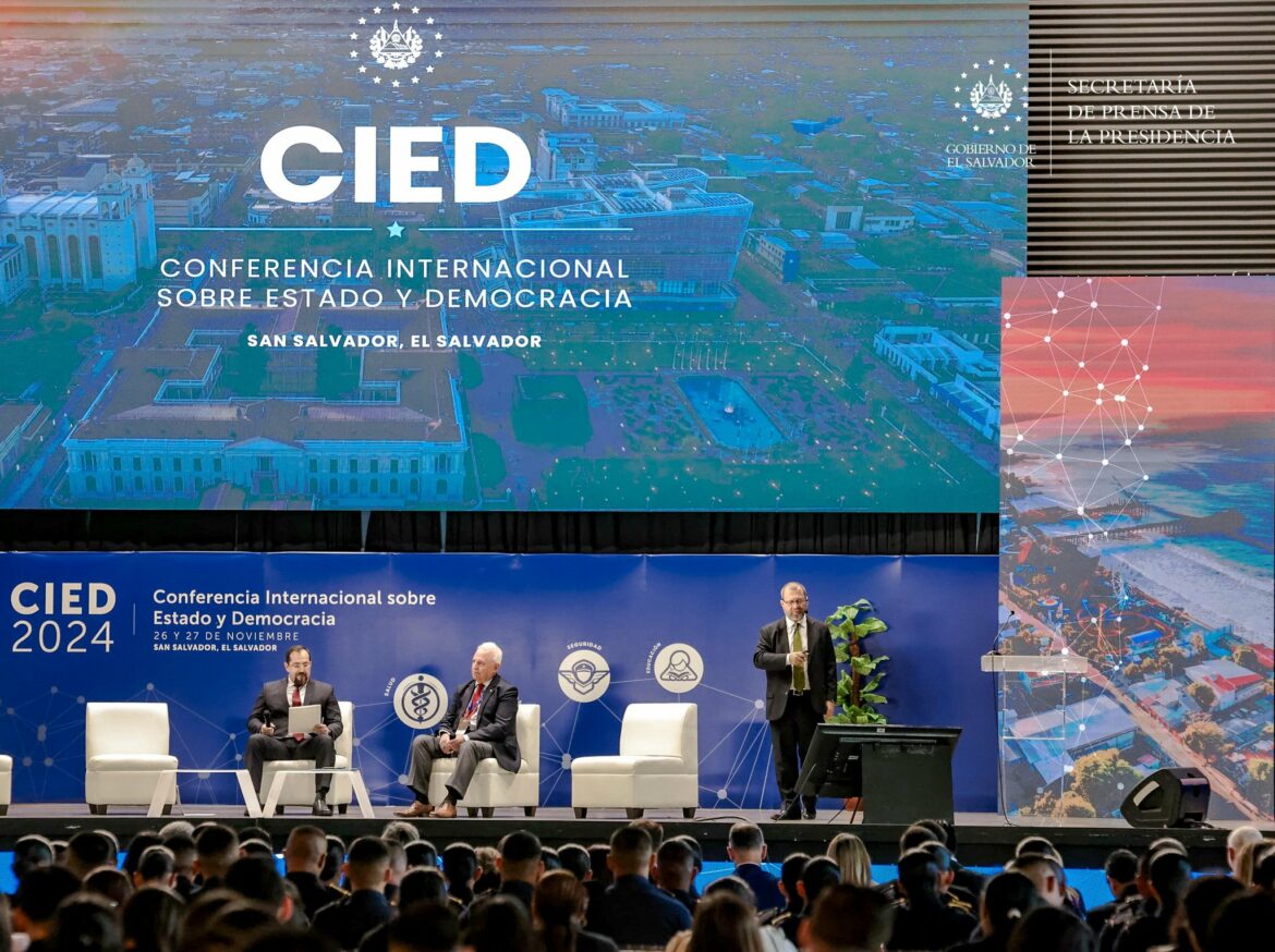 Concluye Conferencia Internacional sobre Estado y Democracia 2024