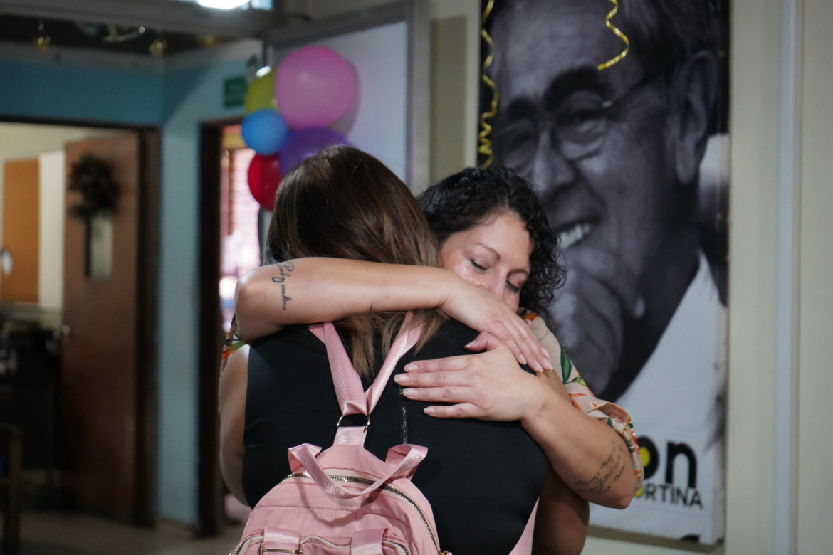 Pro-Búsqueda anunció un nuevo reencuentro: Sara Brown se reunió con su familia tras 40 años desaparecida