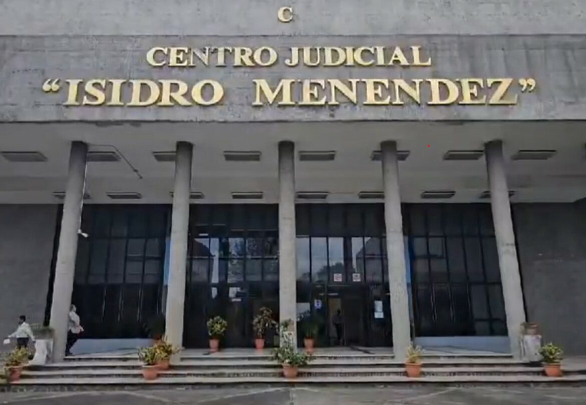 Solicitan detención para exalcalde de San Antonio de la Cruz, un exfiscal y otros acusados de agrupaciones ilícitas