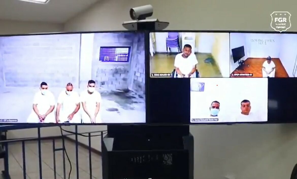 Audiencia preliminar en contra de 7 sujetos acusados por el delito de tráfico ilícito