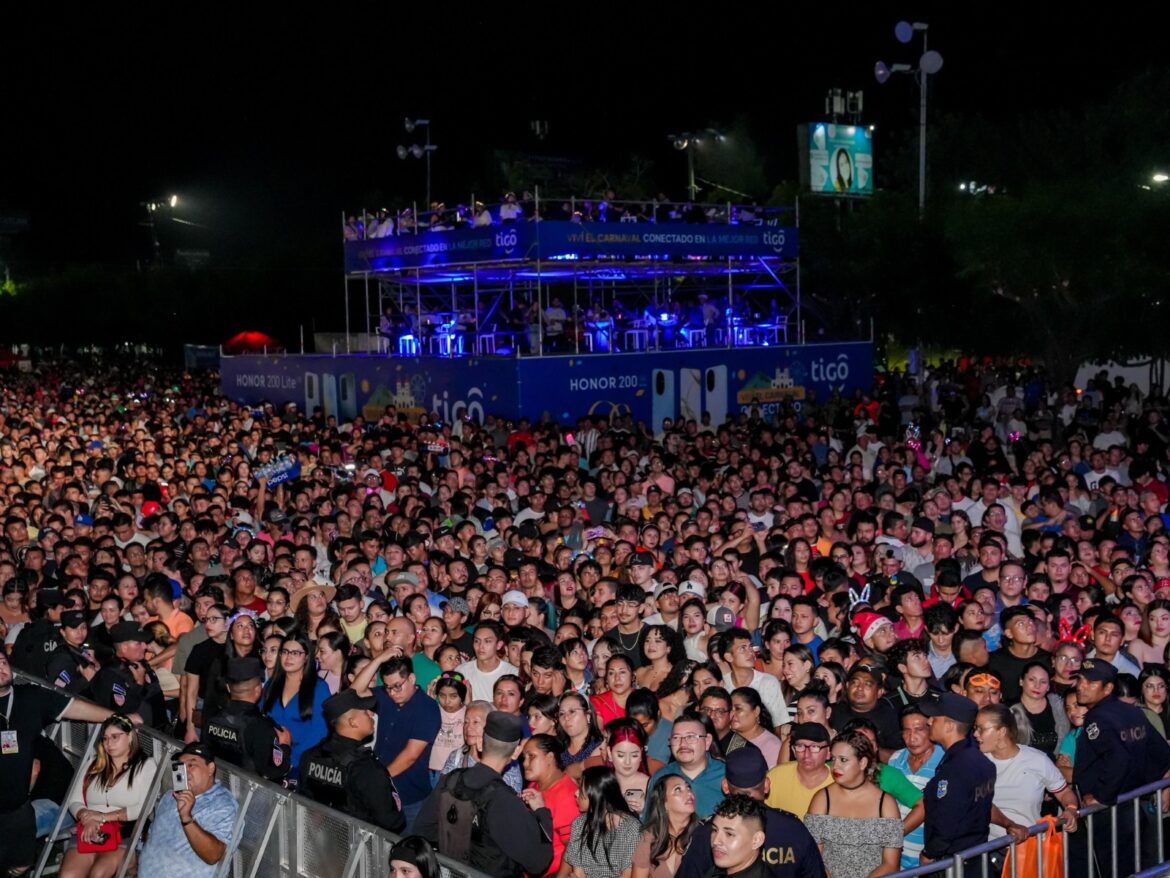 Dip. Carballo sobre el Carnaval de San Miguel: «No solo fue un éxito cultural, sino también un símbolo del cambio hacia un país más seguro y en paz»