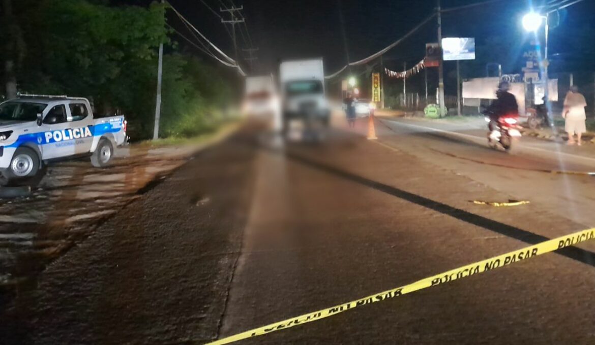 Un motociclista murió luego de chocar con un camión en Zacatecoluca