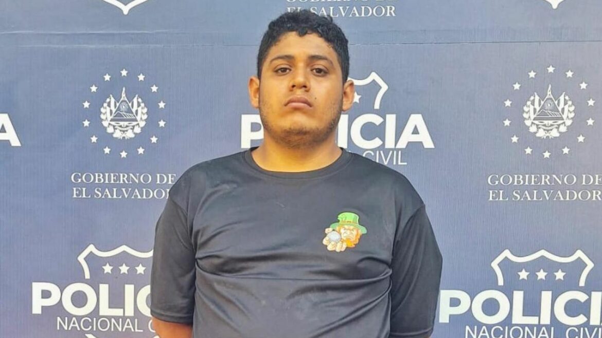 La PNC arrestó a un joven que se dedicaba a vender marihuana en la 22 de Abril