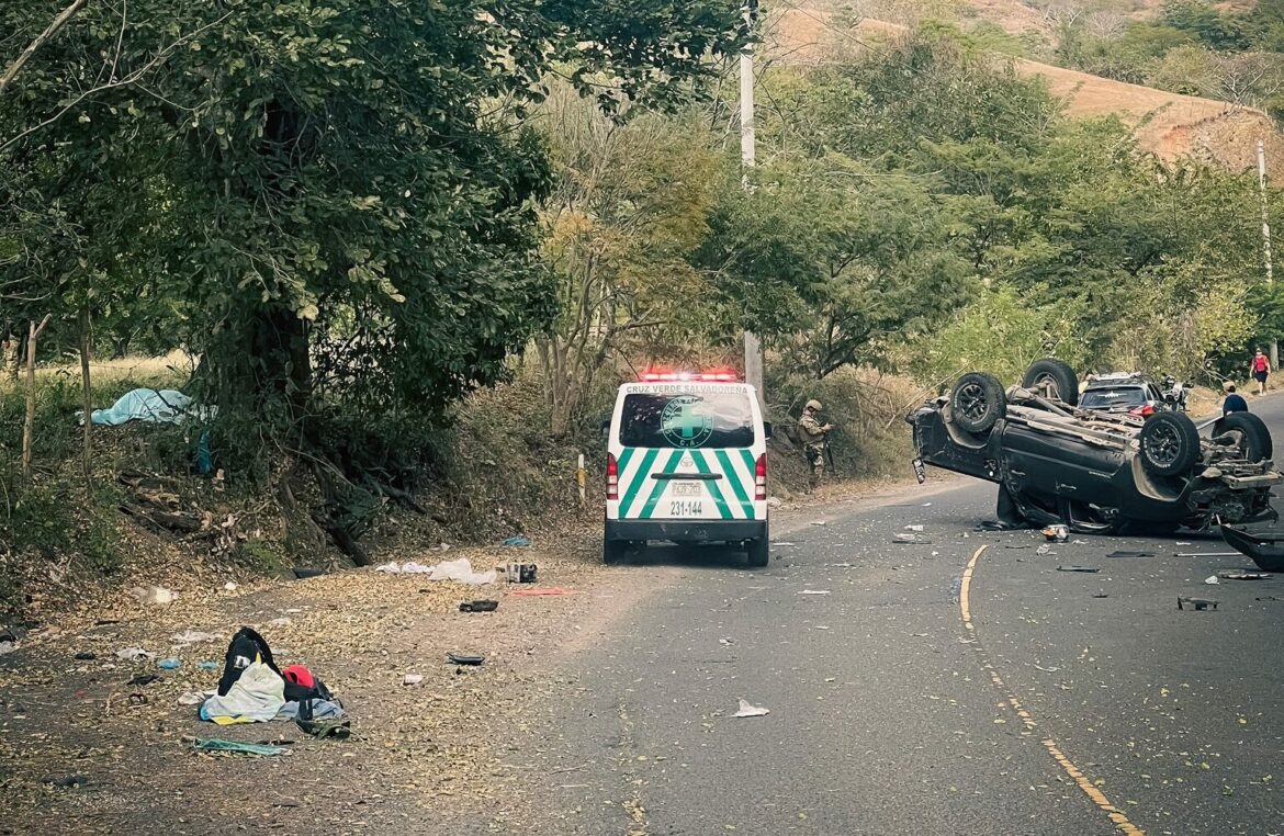 Una persona fallecida tras accidente vehicular en Nuevo Edén de San Juan, San Miguel