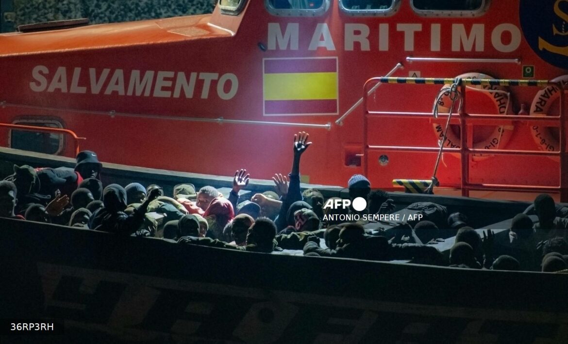Siete detenidos acusados de matar a cuatro migrantes que iban rumbo a las Islas Canarias en España