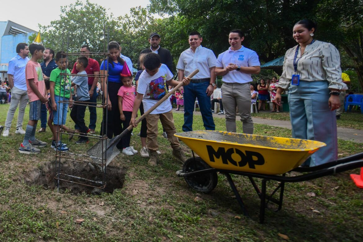 Inicia construcción del CUBO del distrito de Nejapa