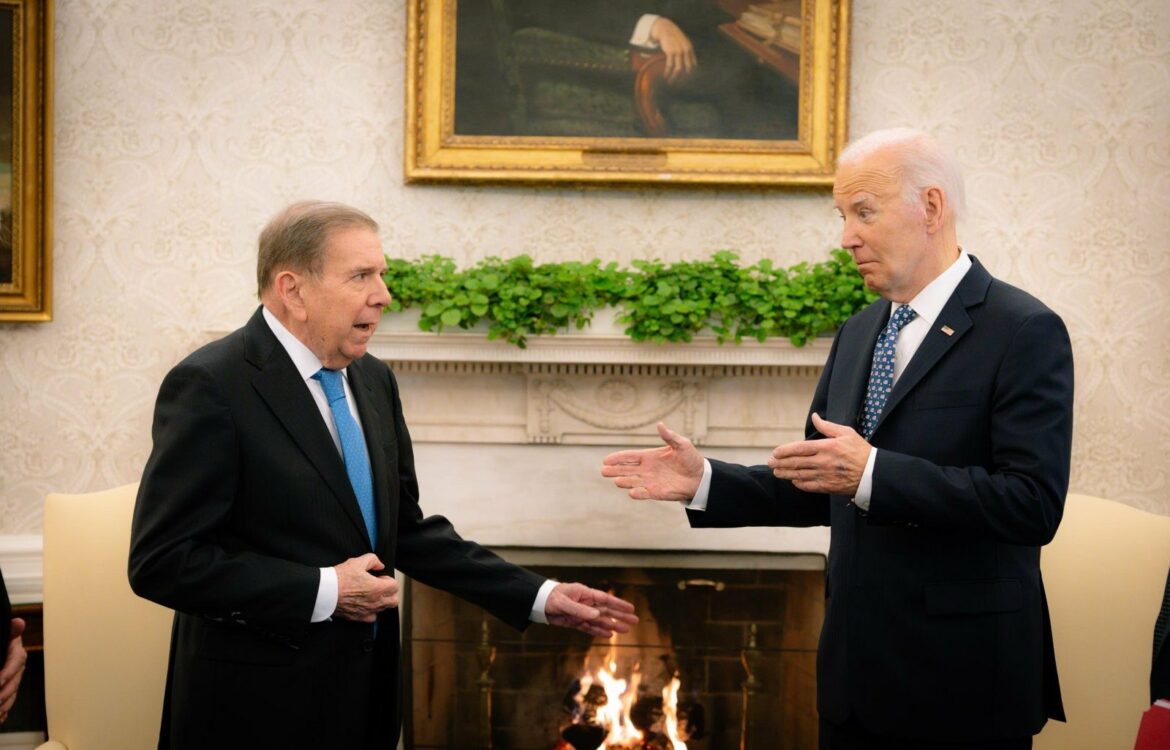 Biden y González Urrutia hablan en la Casa Blanca de cómo «restaurar la democracia en Venezuela»