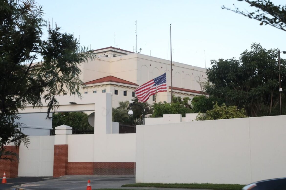 Embajada de EEUU en El Salvador permanecerá cerrada el 9 de enero por funeral de Estado del expresidente Jimmy Carter