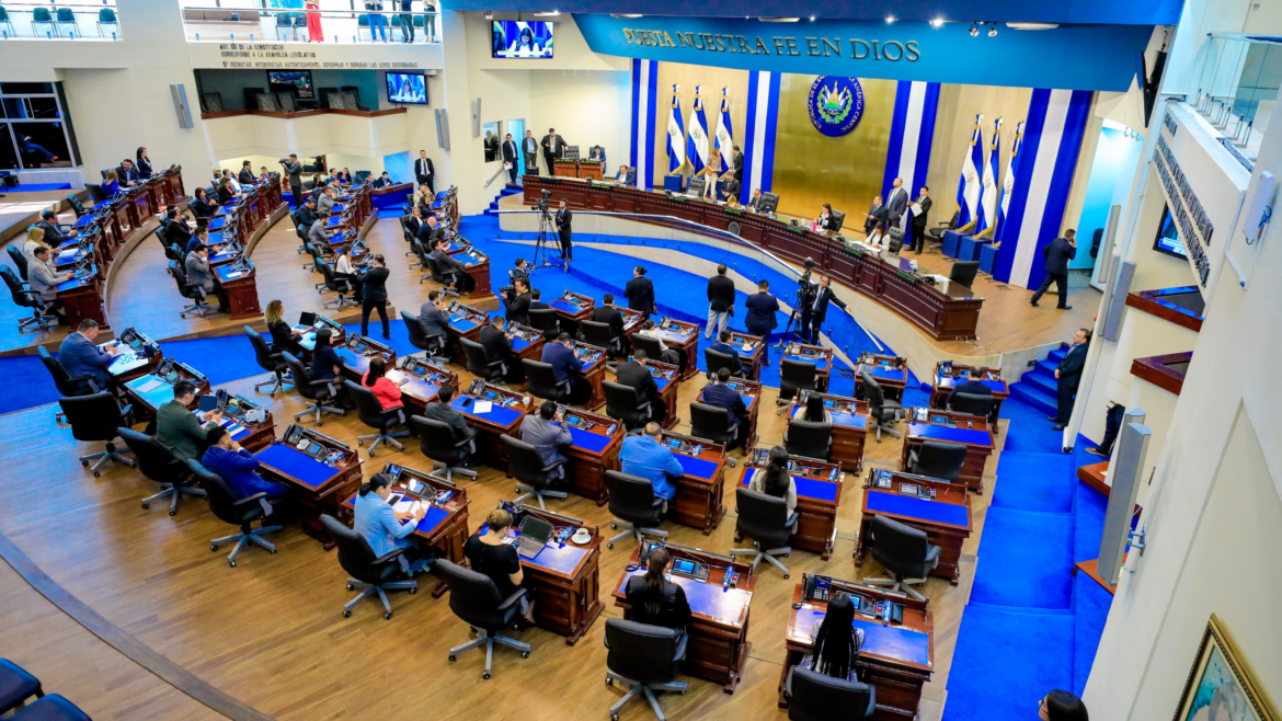 Diputados ratificaron el acuerdo sobre transporte aéreo entre El Salvador y Costa Rica