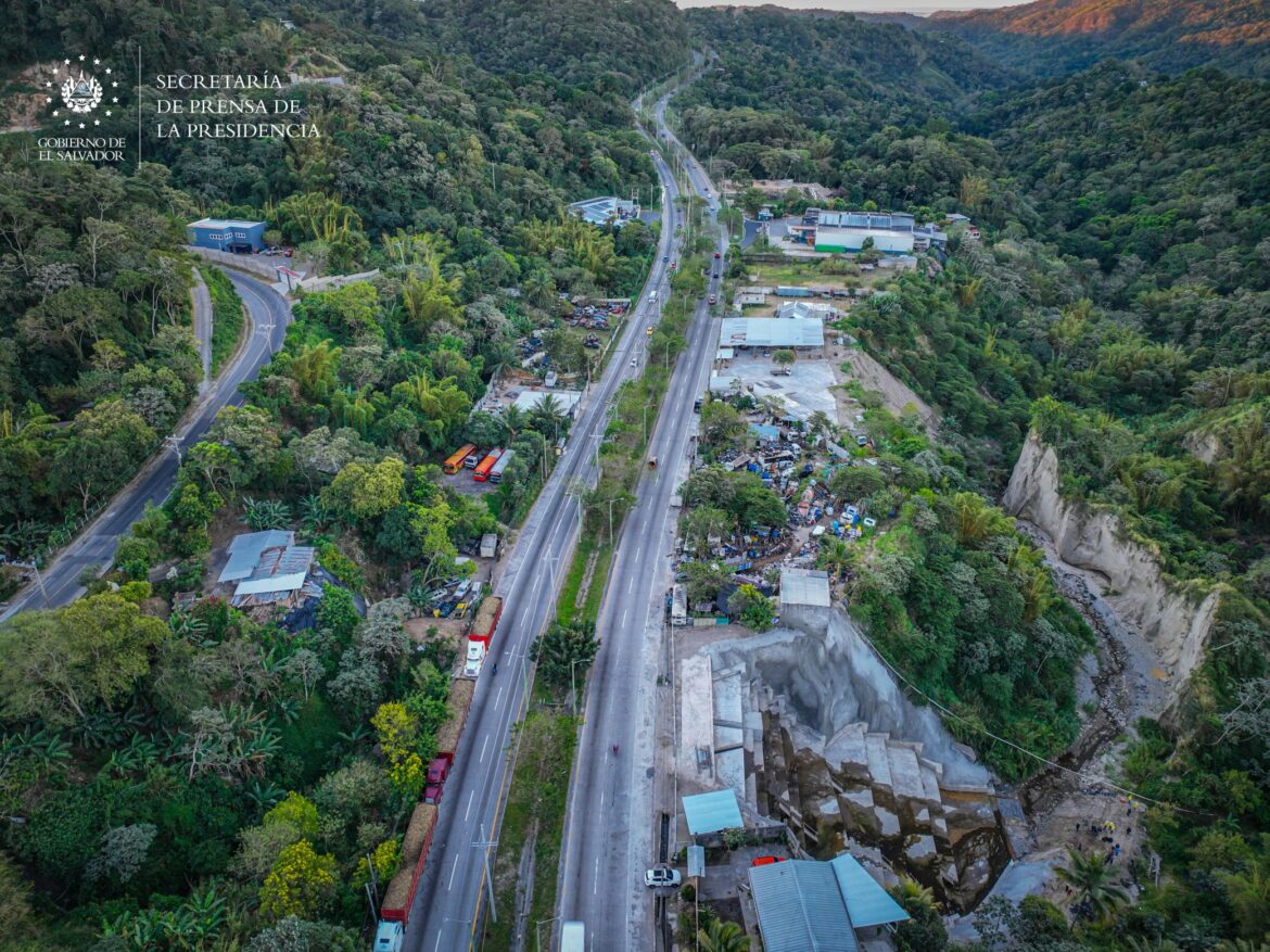 A finales de la próxima semana inician con las fotomultas en la autopista a Comalapa en donde la velocidad máxima será de 110 Km/h