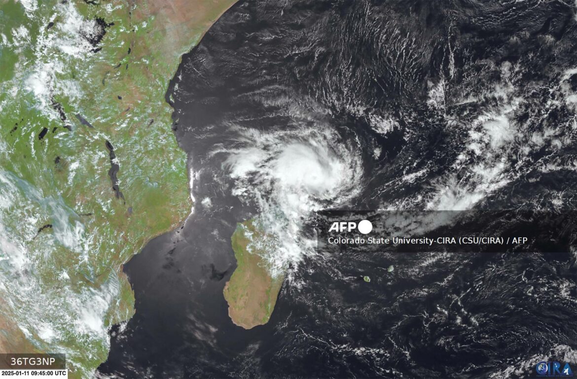 Archipiélago francés de Mayotte en alerta roja por ciclón