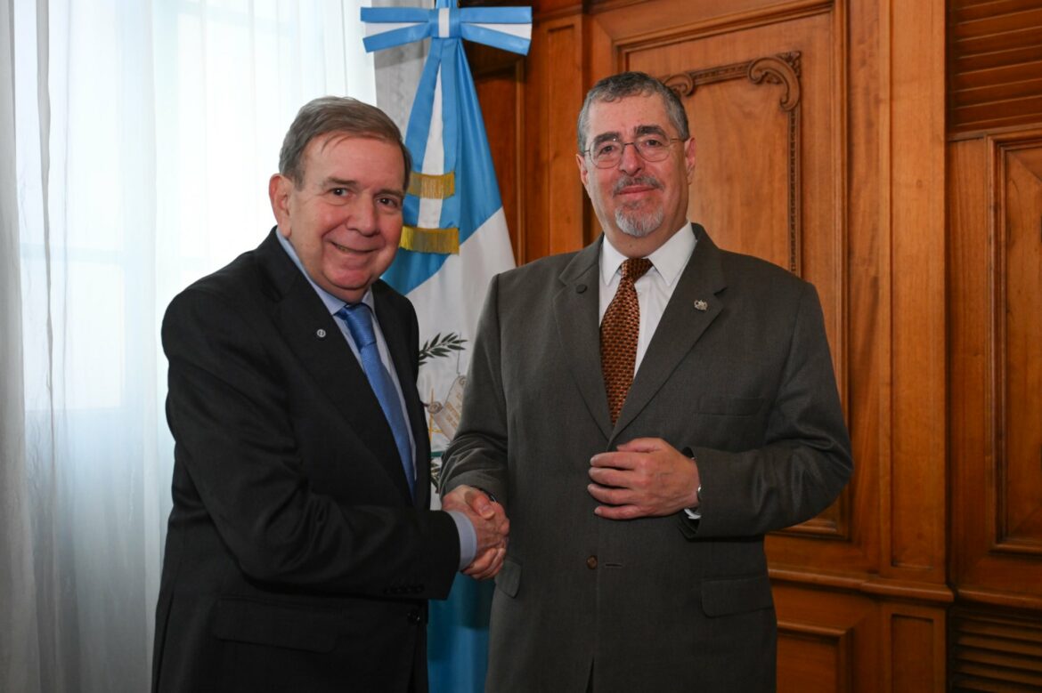 Presidente de Guatemala recibe a Edmundo González Urrutia: «he expresado mi total respaldo en su valiente lucha por la democracia»
