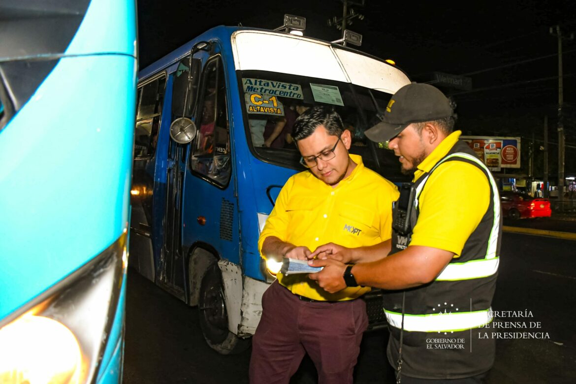 VMT verifica cumplimiento de normativa de tránsito del transporte colectivo