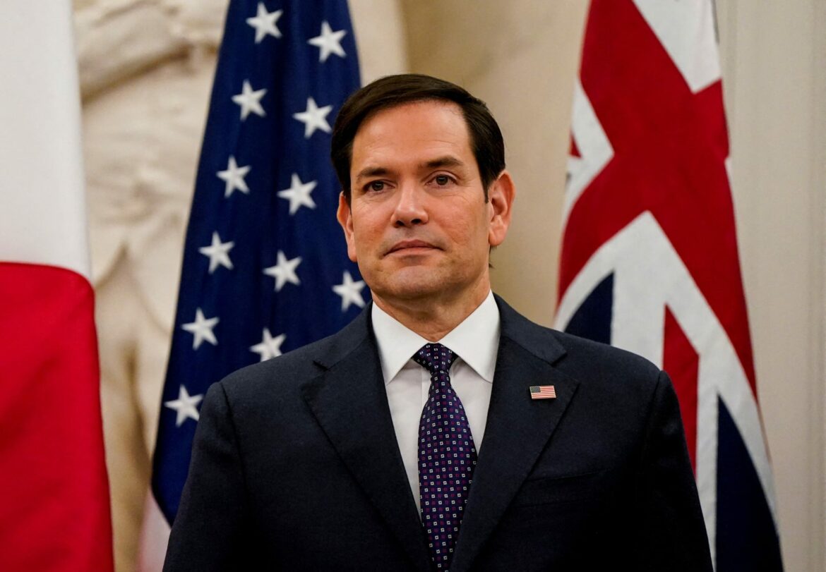Gobierno de Panamá afirma que no negociará con Rubio sobre el Canal de Panamá