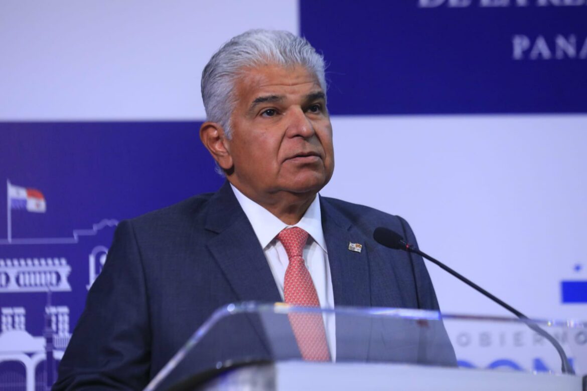Mulino: “No cabe duda que el Canal es operado por nuestro país y así seguirá siendo. La soberanía de Panamá no está en cuestión”