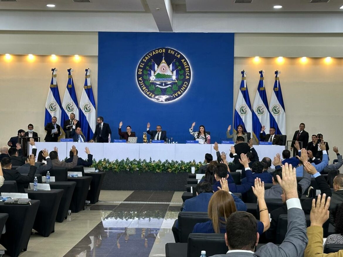 Asamblea aprobó la Ley Anticorrupción, propuesta por el presidente Nayib Bukele