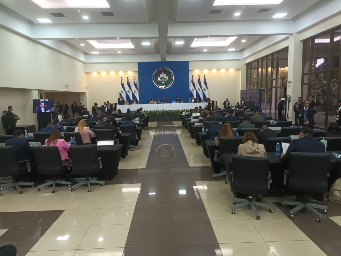 Prorrogan disposiciones transitorias para el proceso de absorción de los CDI en los niveles de educación inicial