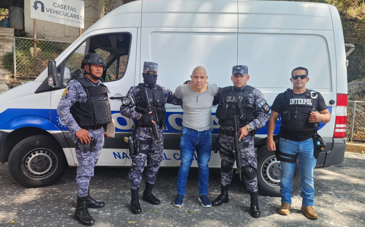 “En cualquier lugar los vamos a ubicar y capturar”, sentenció el ministro de Seguridad tras arresto internacional