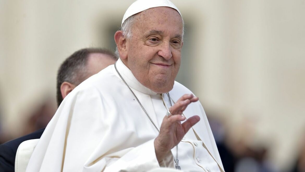 Papa Francisco agradece las oraciones por su estado de salud: : “Me siento como ‘llevado’ y sostenido por todo el Pueblo de Dios”