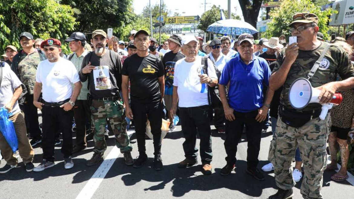 Veteranos y excombatientes crearán un partido político para tener representación en la Asamblea Legislativa