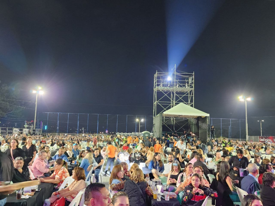 Gobierno brinda seguridad en el concierto de Los Ángeles Azules