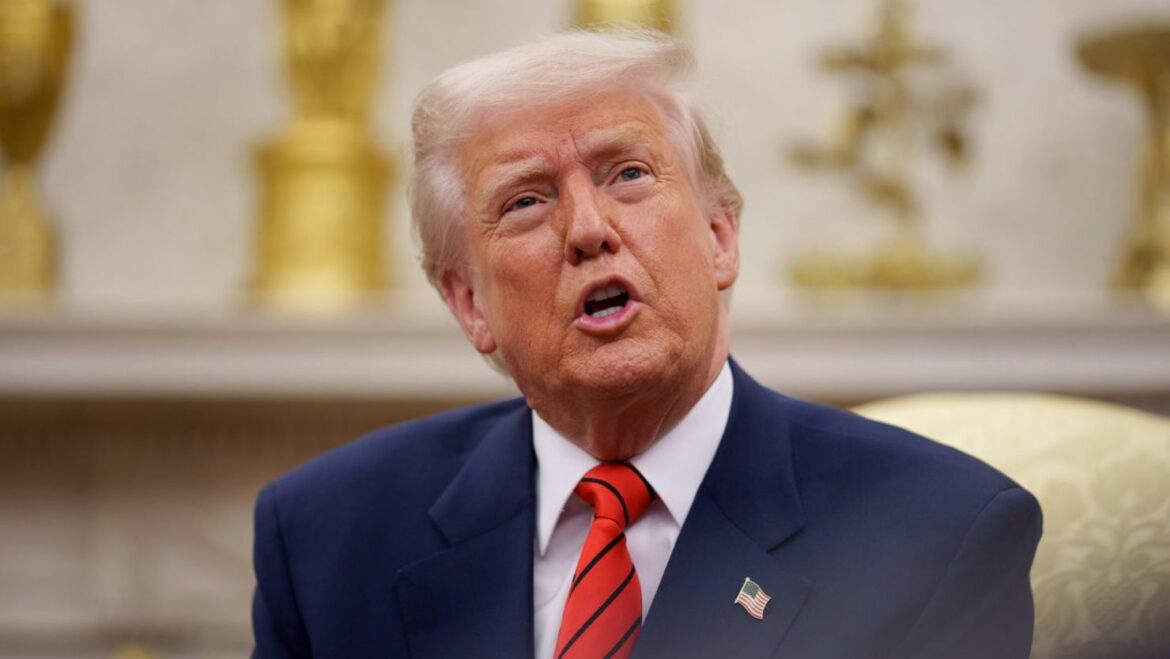 Trump, dice que se están negociando “contratos” para “dividir” las tierras en Ucrania como parte de un acuerdo final para poner fin a la guerra