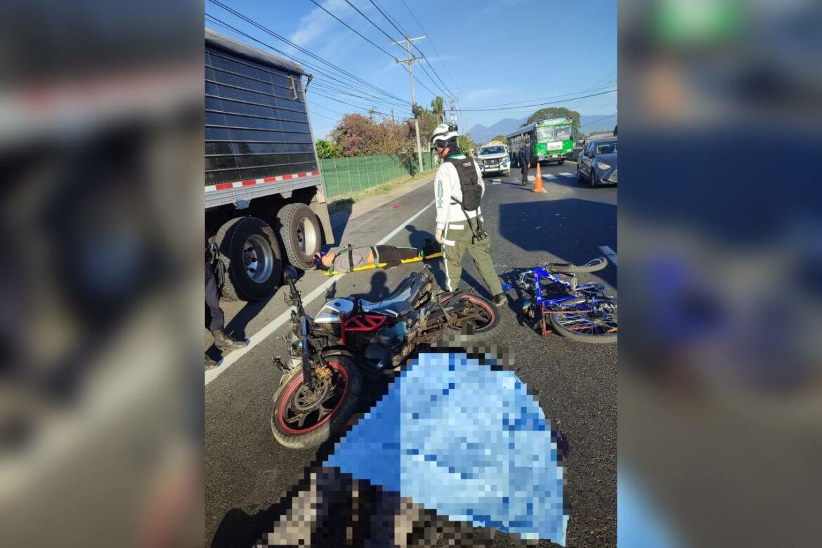 Ciclista fallece tras impactar contra un motociclista en Sonsonate