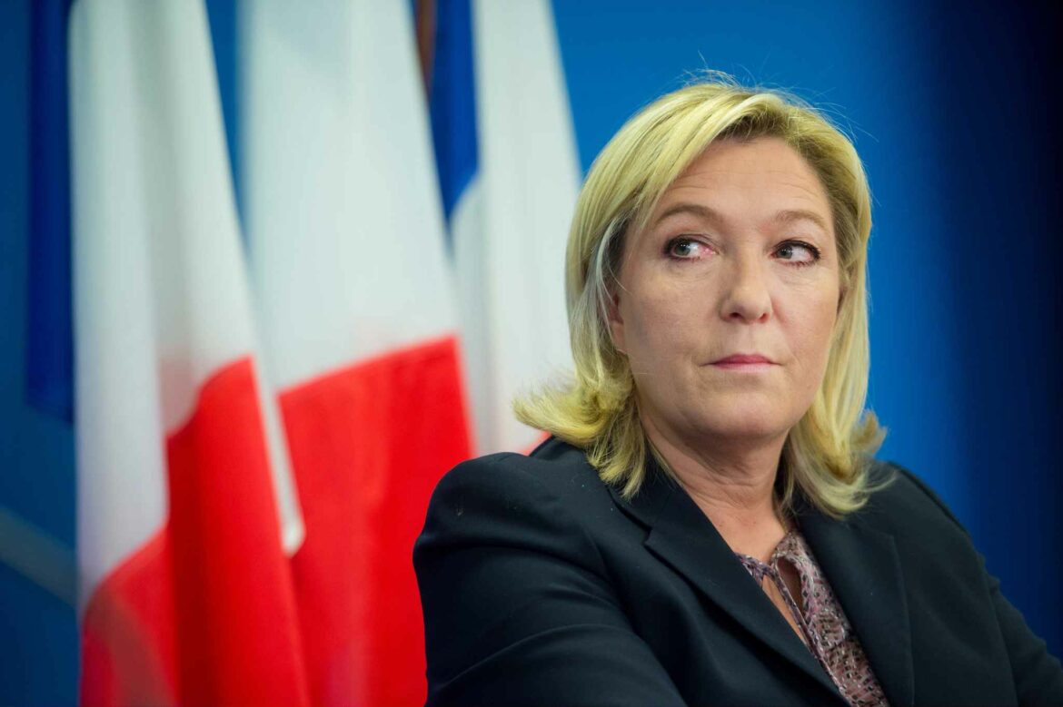Marine Le Pen, condenada e inhabilitada por el desvío de fondos del Parlamento Europeo