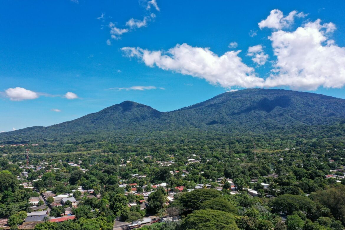 Las temperaturas estarán frescas por la mañana y cálidas por la tarde