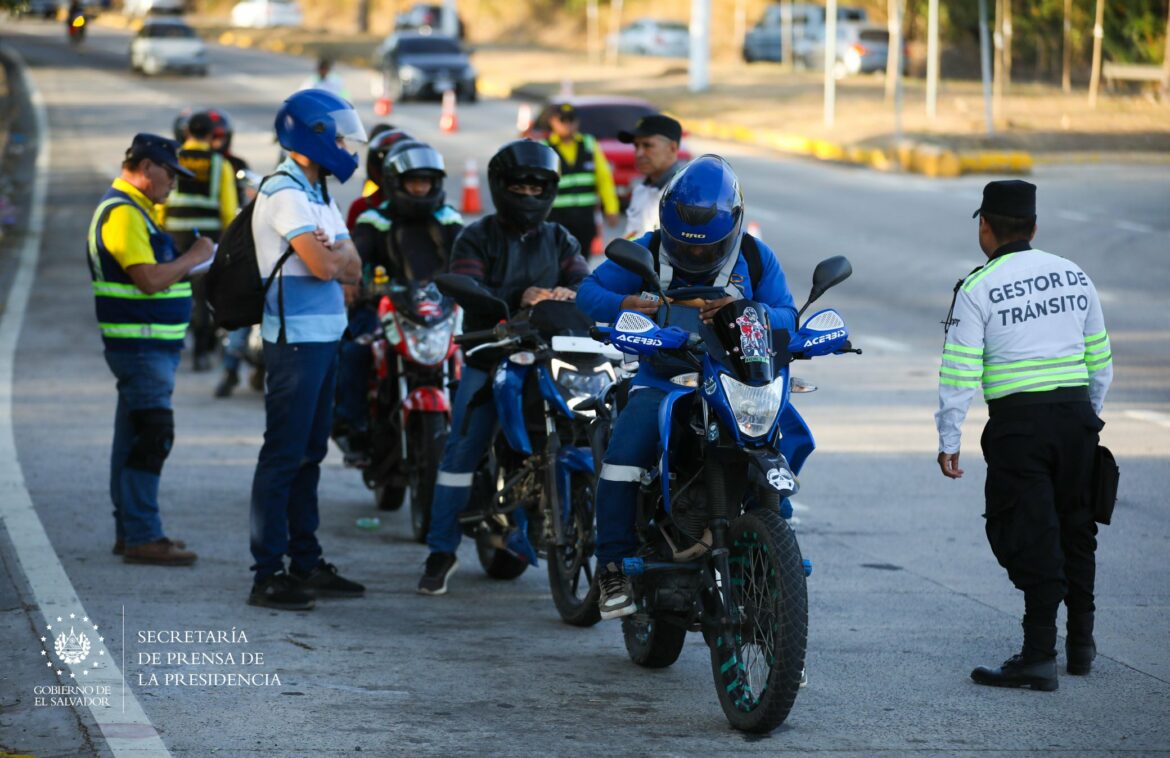 VMT ha desplegado 1,200 dispositivos de control vehicular en el territorio nacional