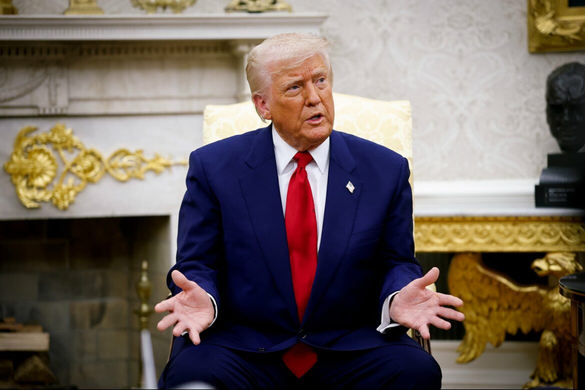 Trump afirma no comprender cómo los jueces pueden quitarle autoridad en los temas migratorios