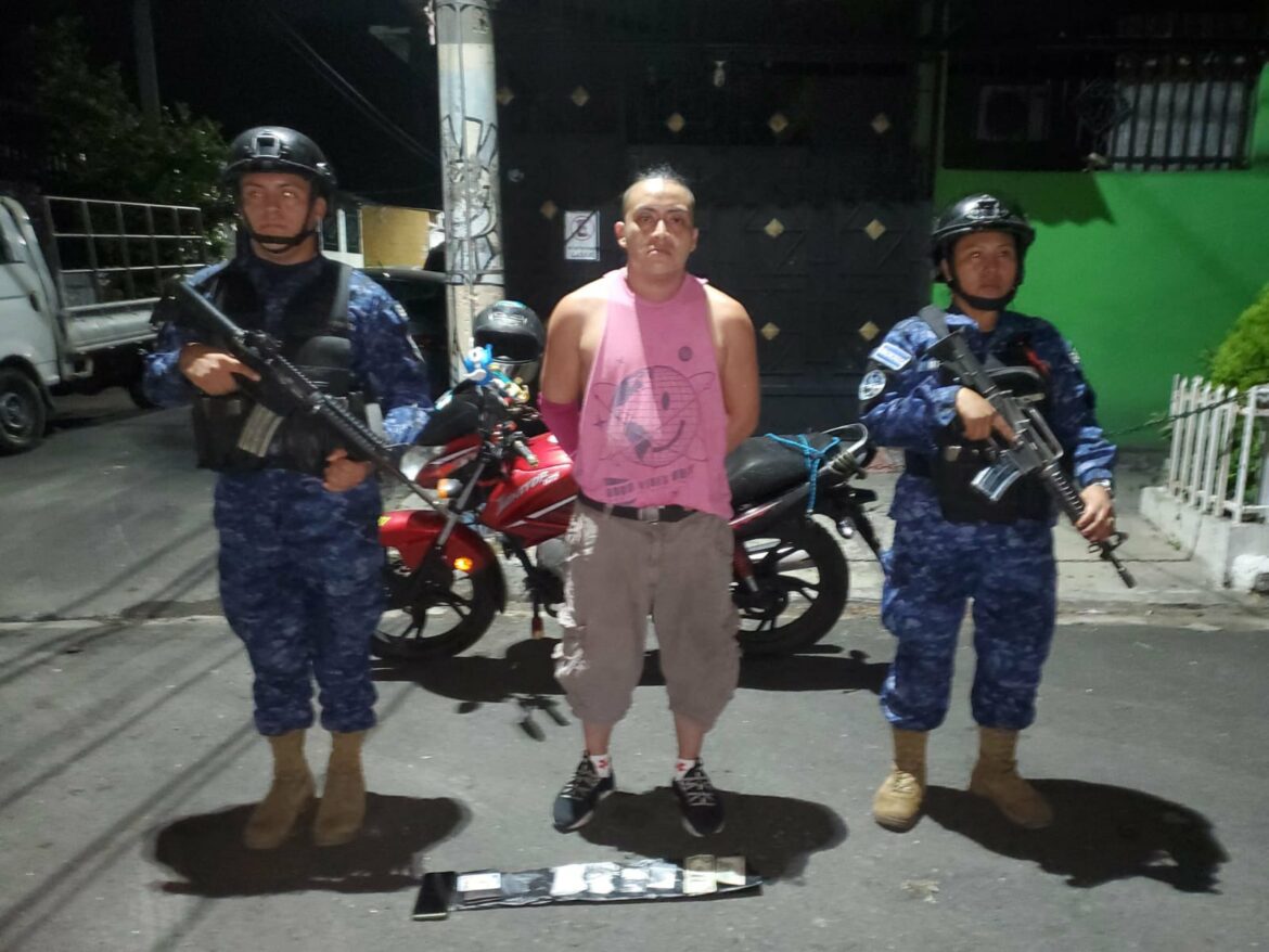Detienen a sujeto con droga en la colonia Santa Lucía luego de una denuncia ciudadana