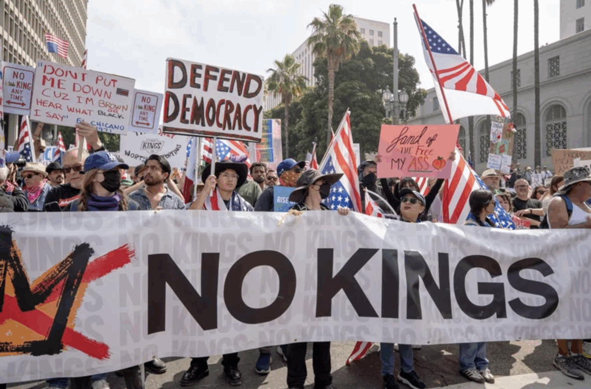 Decenas de arrestos en protestas contra el ‘autoritarismo’ de Trump 