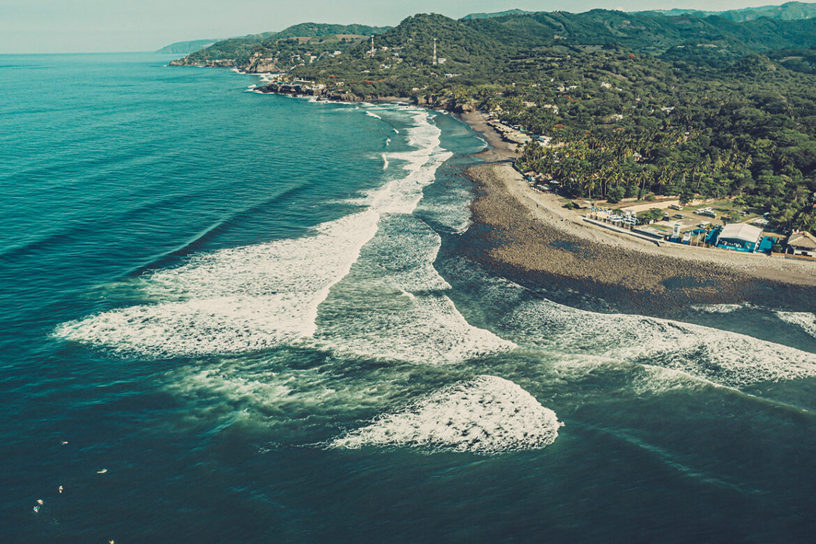 Continúa el mar de fondo incrementado en la costa