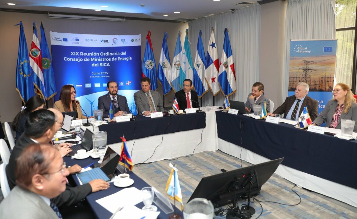 SICA establece acuerdo de firma electrónica