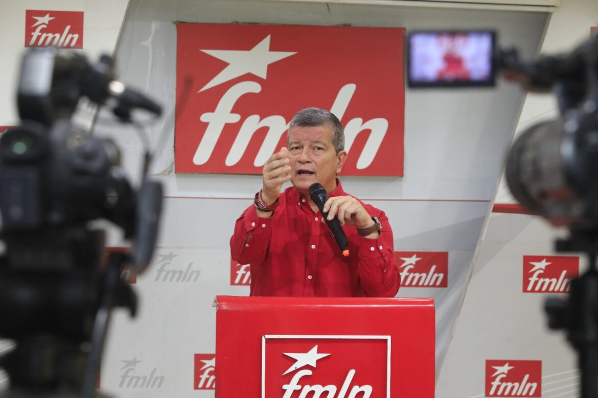 FMLN propone implantar el modelo socialista en el país