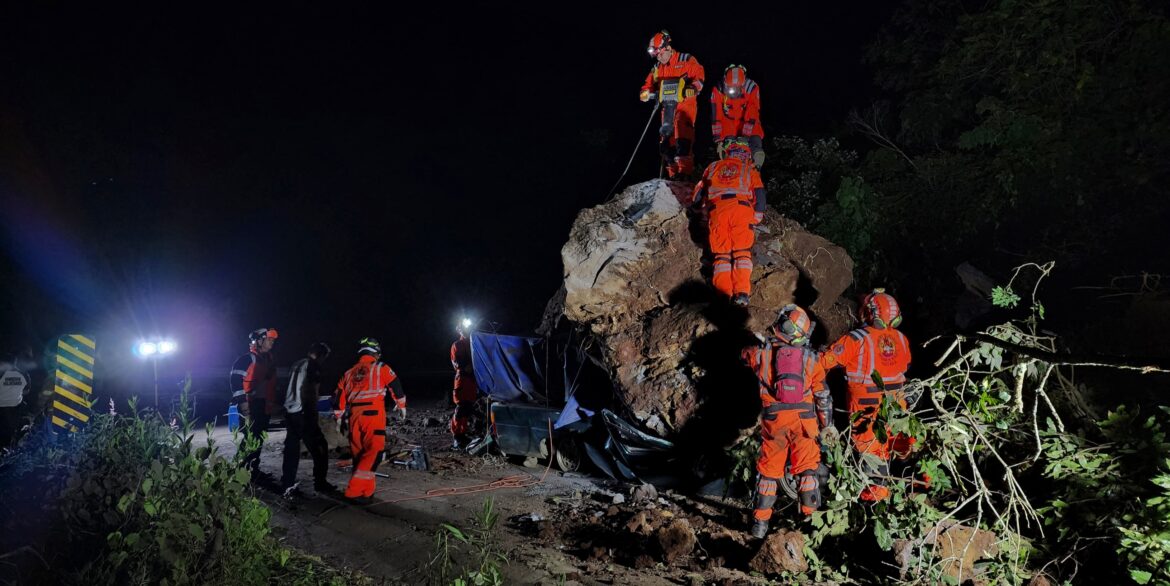 Ascienden a cinco muertos y daños a un centenar de casas por sismos en Guatemala