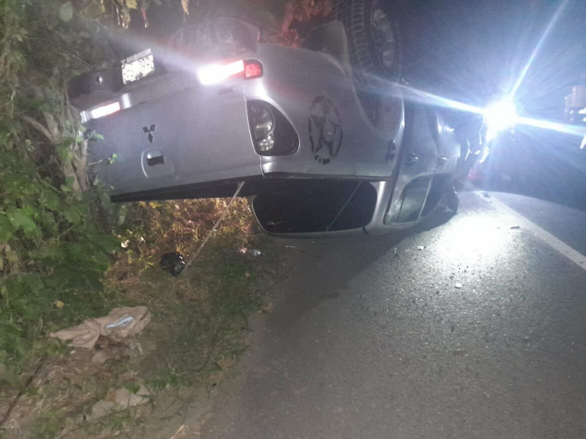 Varios lesionados tras accidente de tránsito en carretera El Litoral, La Libertad