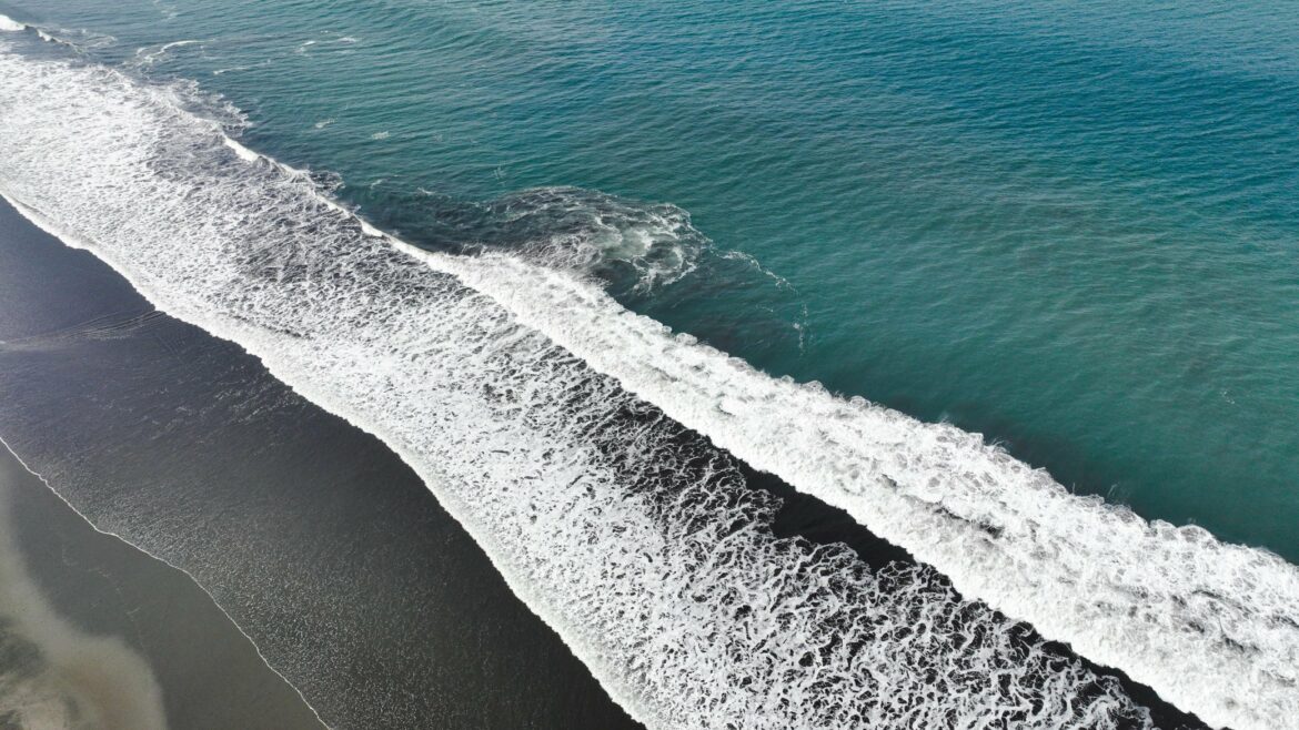 Autoridades descartan afectaciones en la costa salvadoreña tras alerta por “amenaza de tsunami”