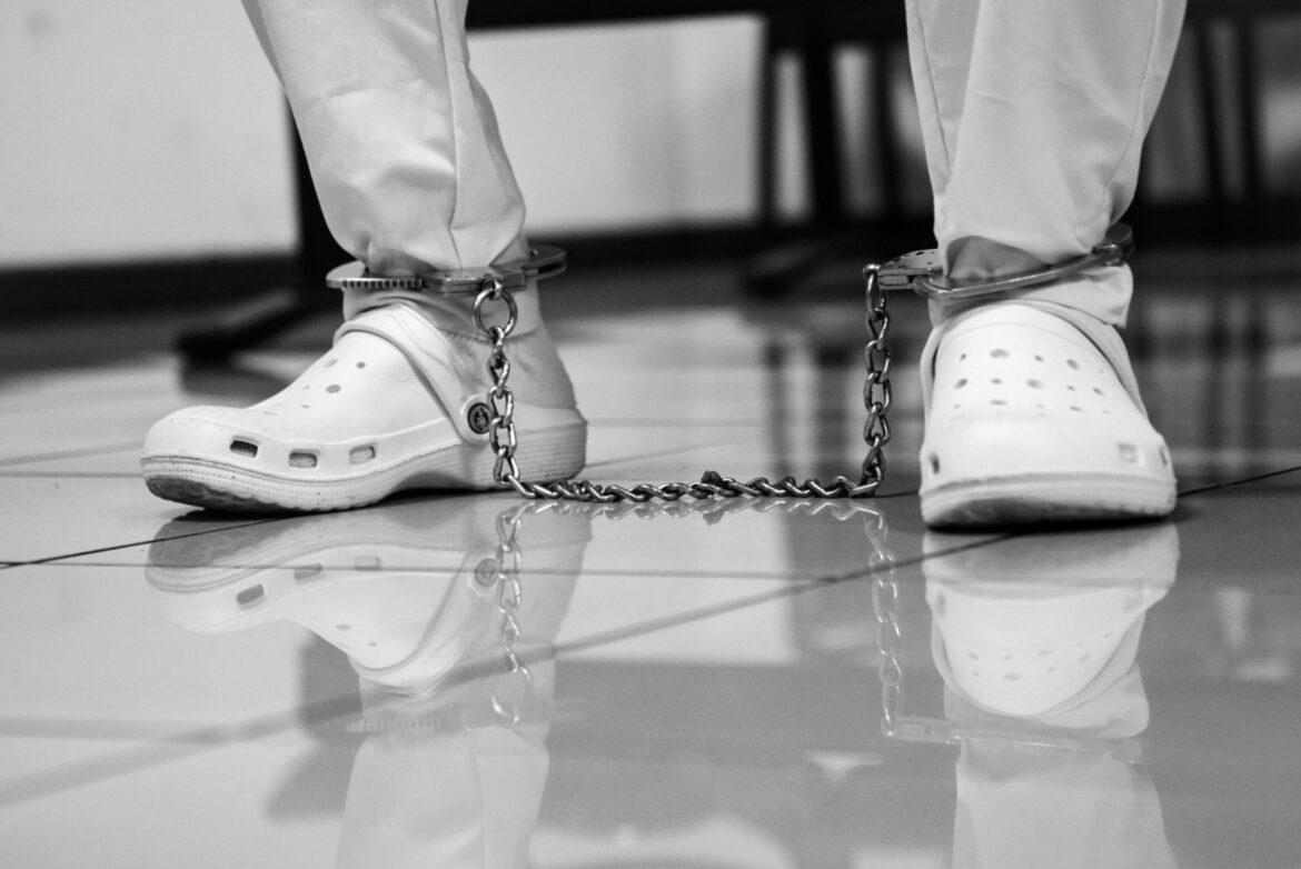 Menor es condenado a 20 años de cárcel por quitarle la vida a una persona con un picahielo, en Suchitoto