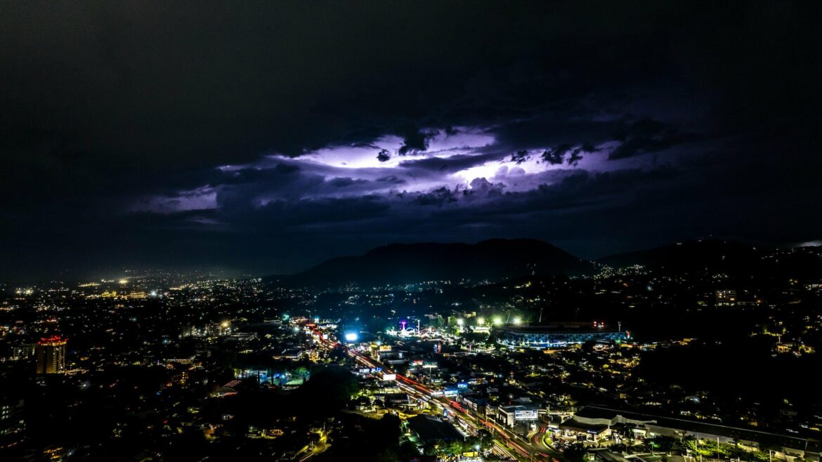 Lluvias toda la semana: se esperan temporales de más de dos horas y tormentas eléctricas