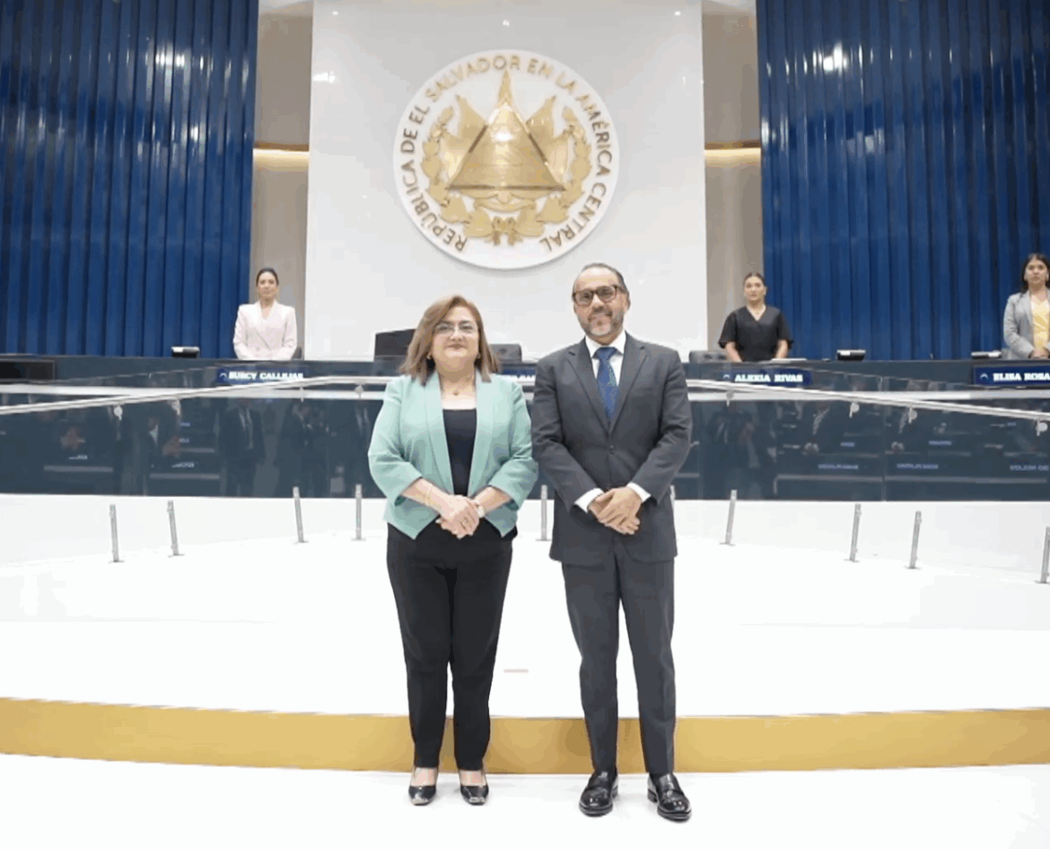 Raquel Caballero de Guevara es reelecta como procuradora de Derechos Humanos