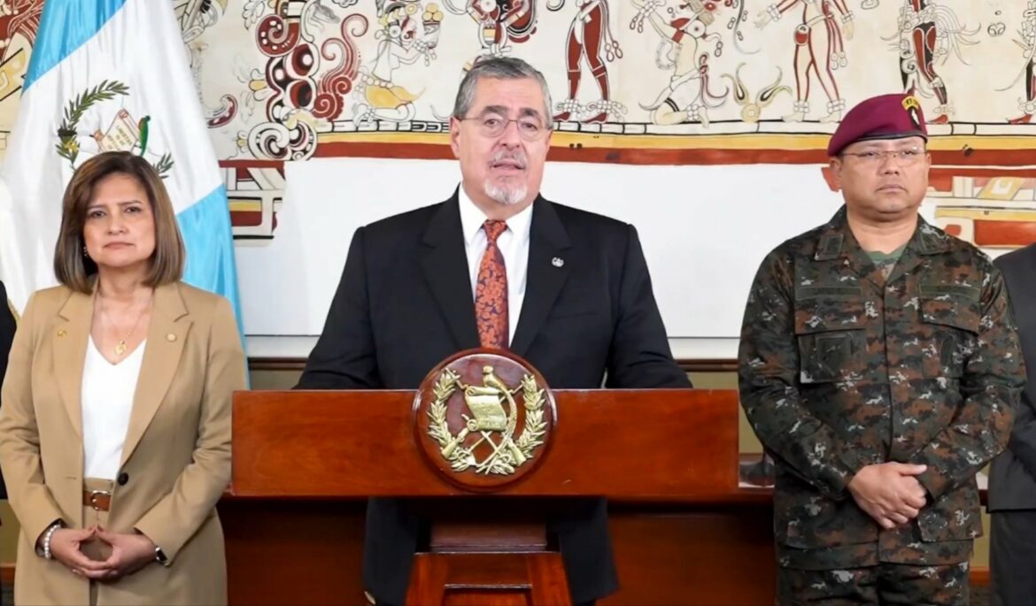 Guatemala anuncia construcción de una megacárcel de máxima seguridad siguiendo el modelo de El Salvador