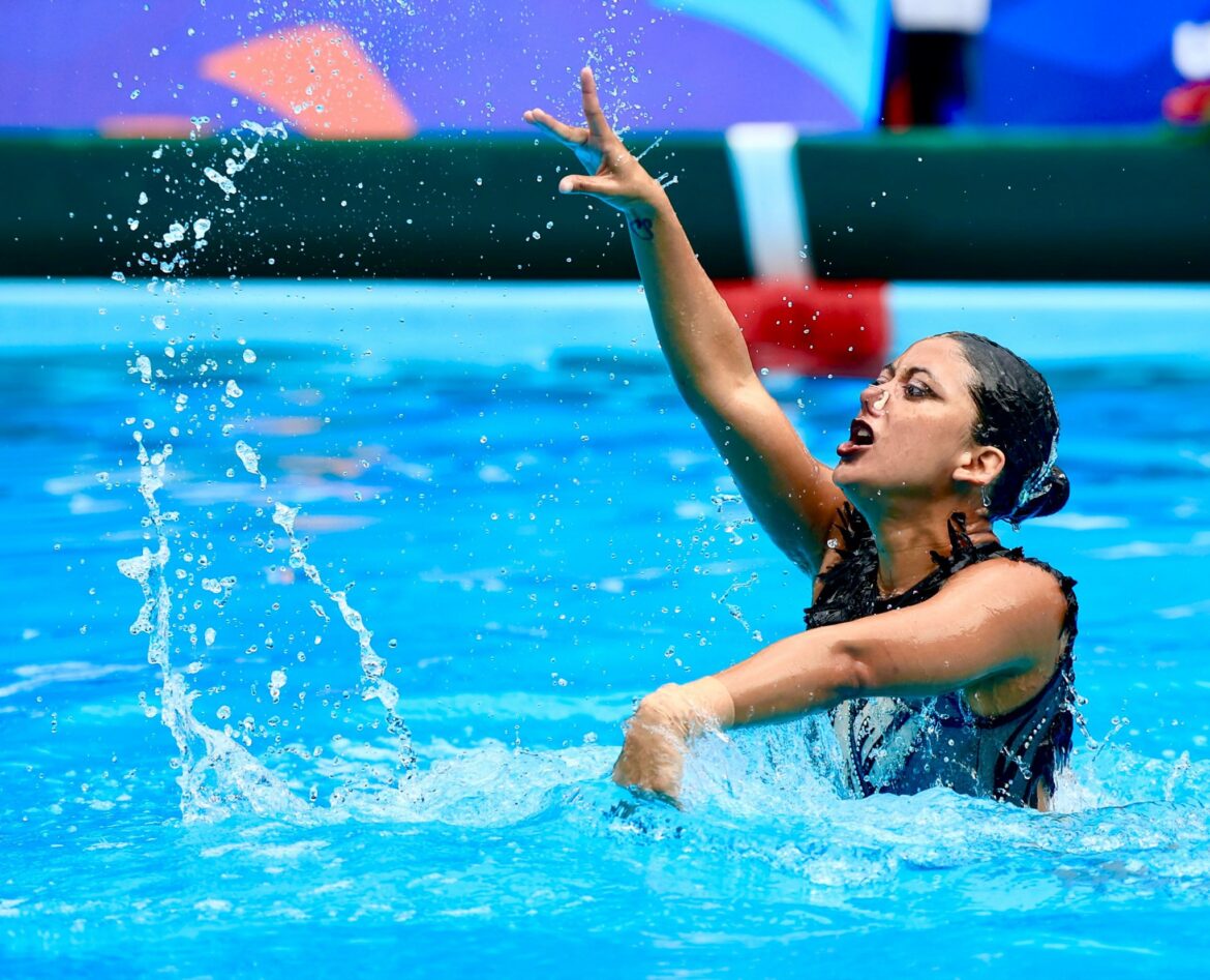El Salvador celebra su primera medalla dorada en los Juegos Centroamericanos Guatemala 2025 gracias a la natación artística