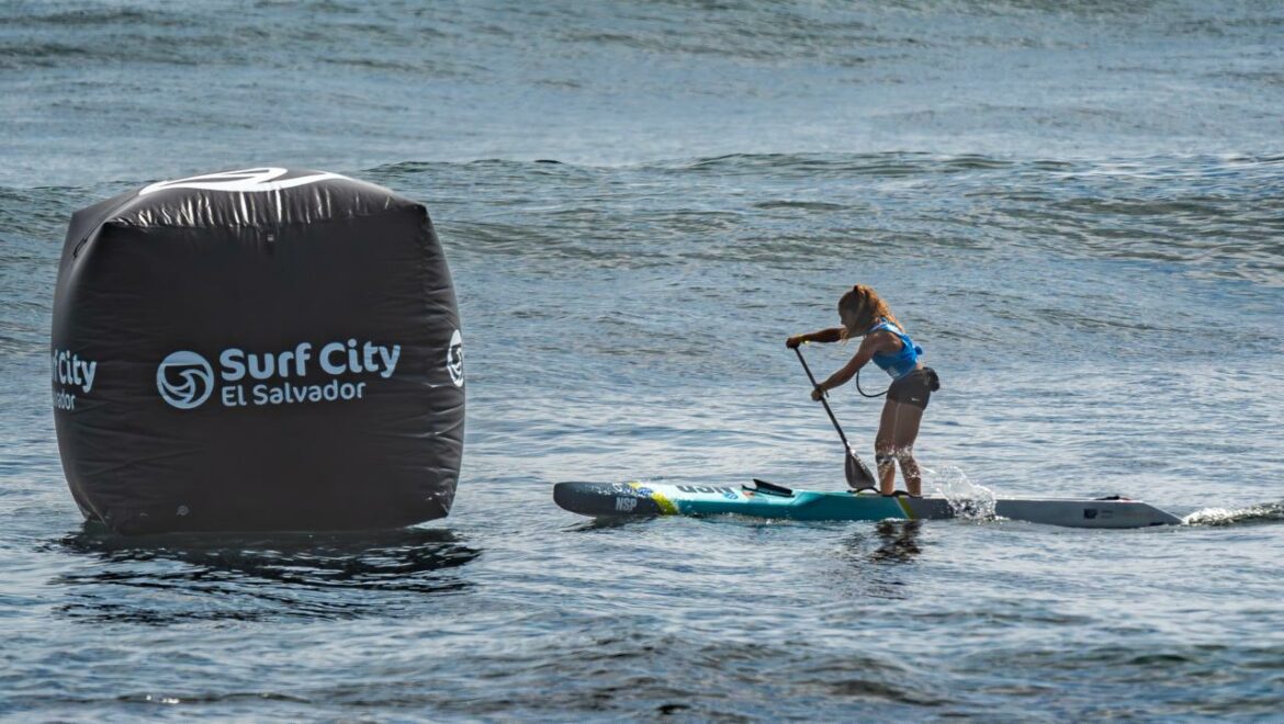 Surf City El Salvador ISA World SUP & Paddleboard Championship 2025 vive un penúltimo día de alto nivel en El Sunzal