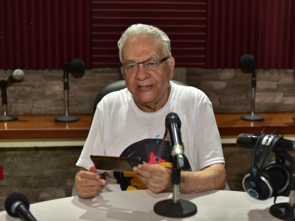 Fallece el reconocido locutor deportivo Sergio Enrique Gallardo del Cid a los 74 años