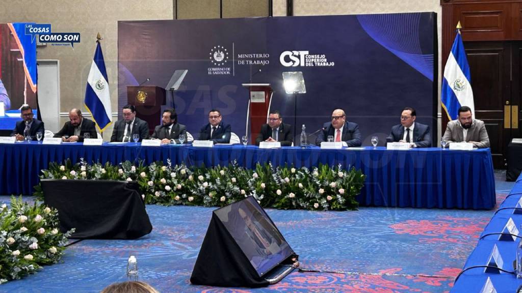 “Salir de la lista corta nos habilita para construir un mercado laboral más justo, productivo y atractivo para la inversión”: ministro Castro