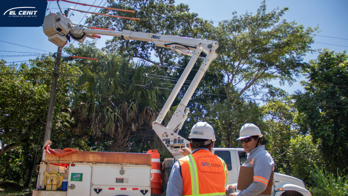 Sectores de Santa Ana sin energía y agua este domingo por trabajos técnicos