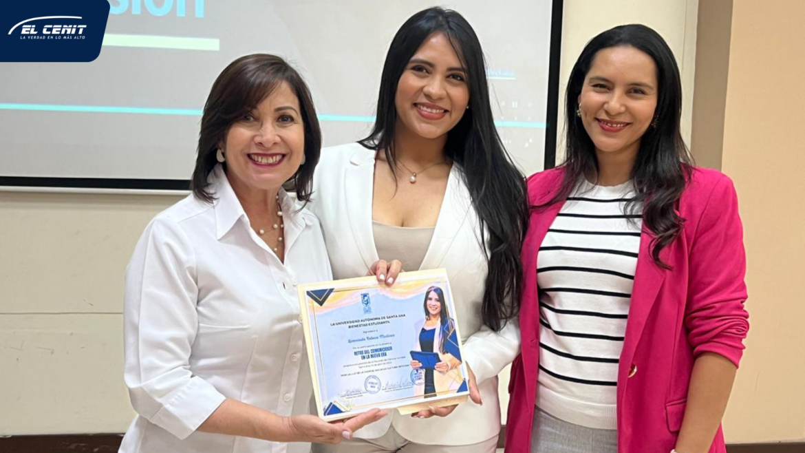 Cuando la experiencia habla, graduados de UNASA regresan para motivar a la nueva generación de comunicadores
